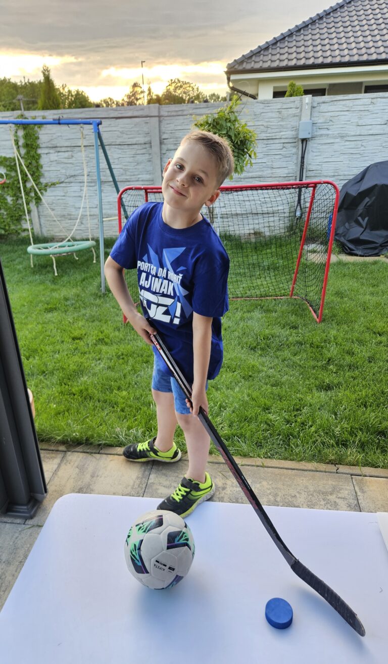 Jakub: hokej, futbal